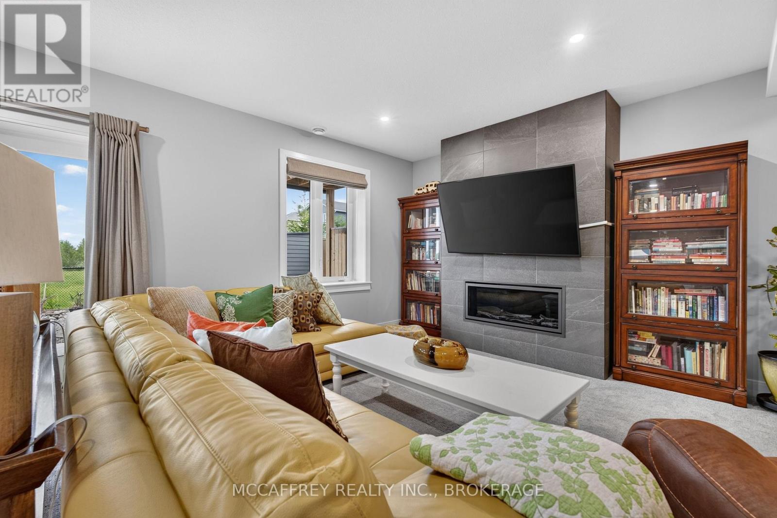 138 BRENNAN CRESCENT - Image 29