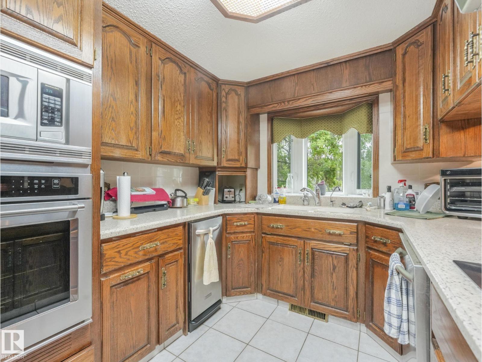 11921 231 ST NW - 27