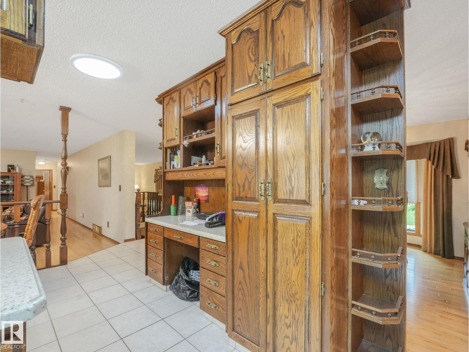 11921 231 ST NW - 28