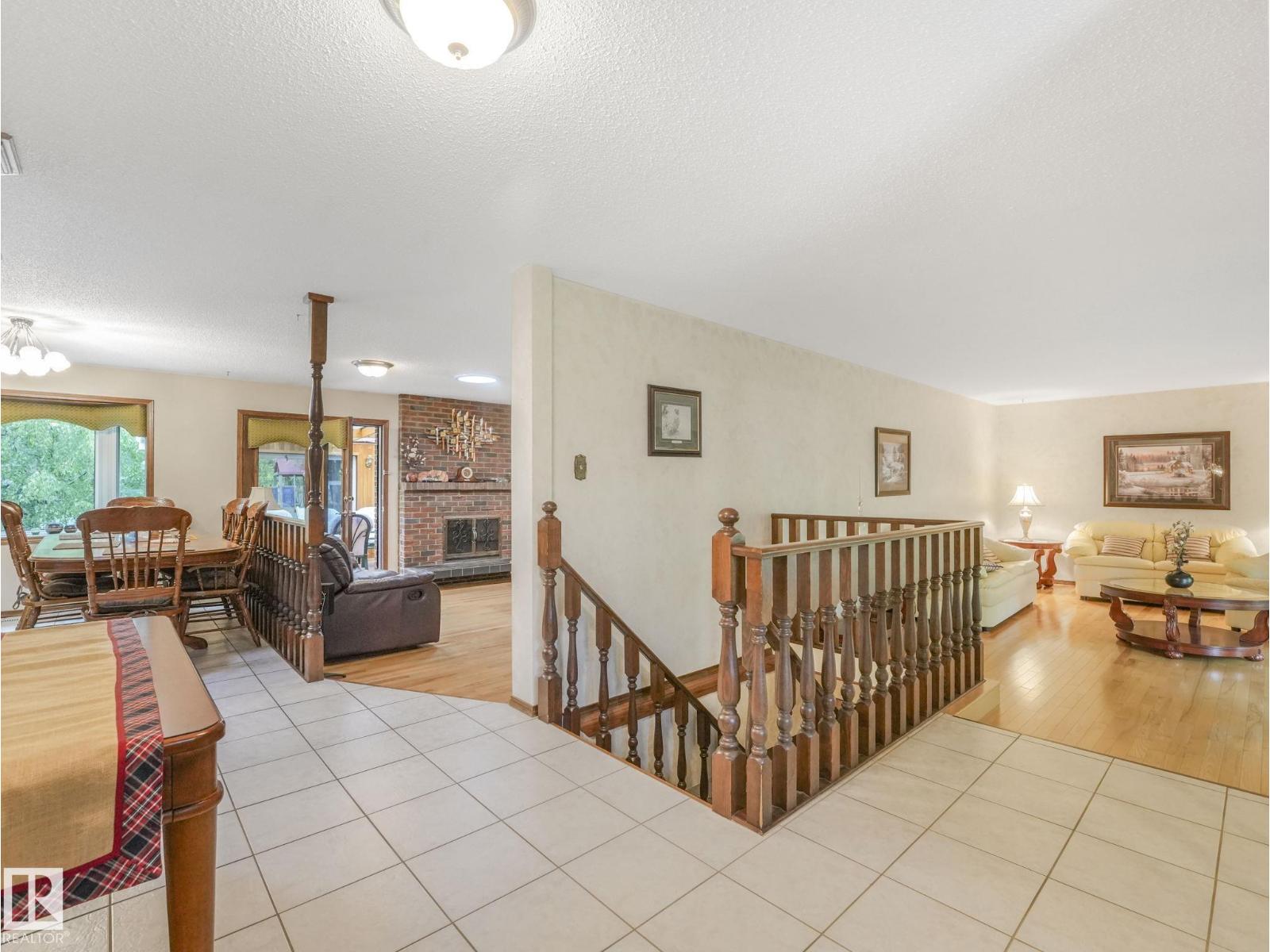 11921 231 ST NW - 16