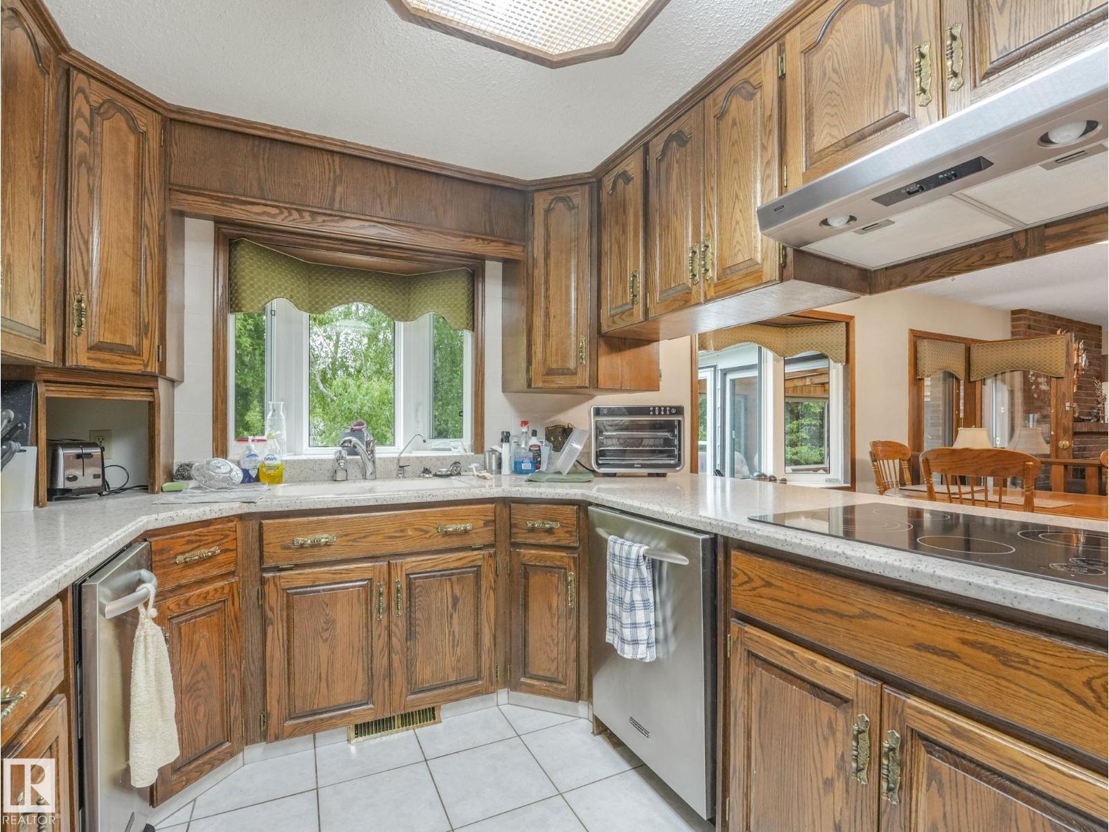 11921 231 ST NW - 26