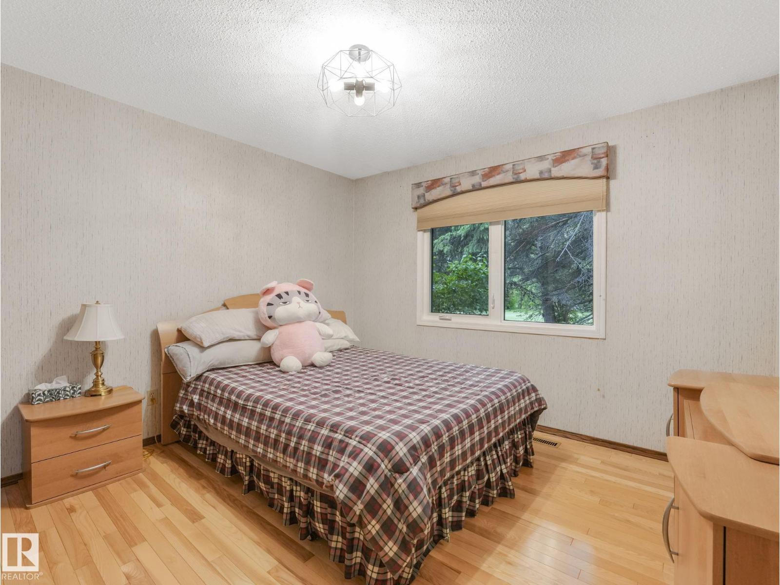 11921 231 ST NW - 66