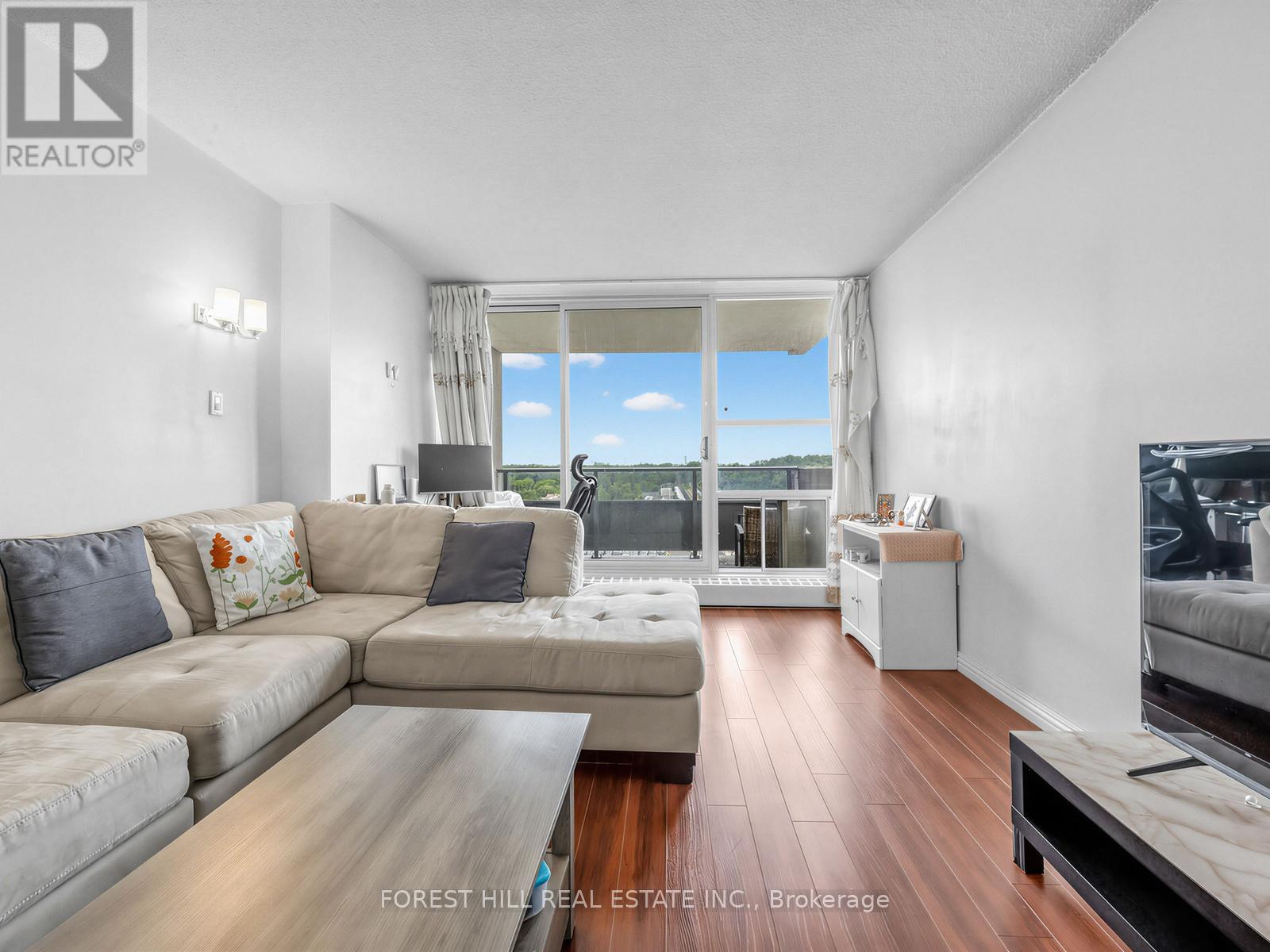 #1104 4101 SHEPPARD AVENUE E - 12
