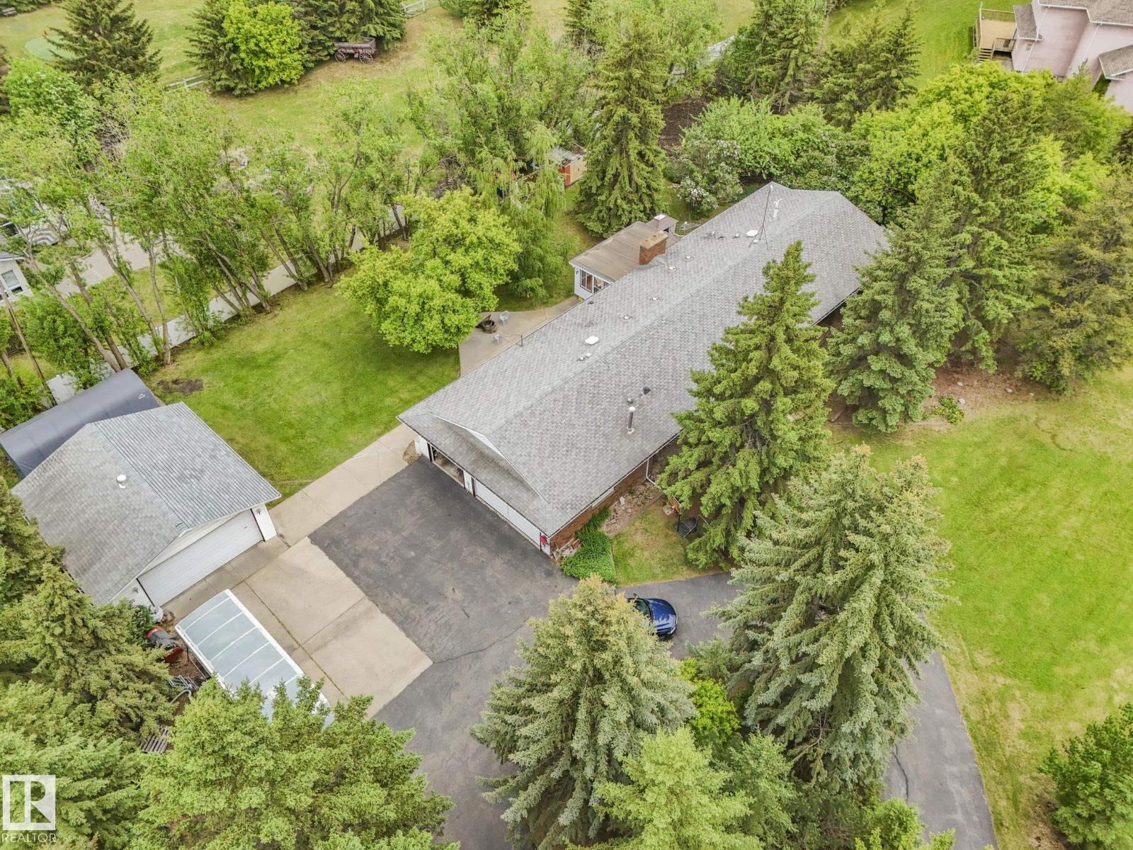 11921 231 ST NW - 14