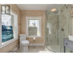 Family room - 10380 Hwy 7 Oyster Pond, Oyster Pond, NS B0J2L0 Photo 10