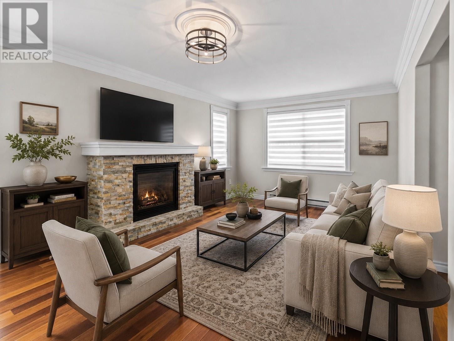 2 Russ Howard Street - 17