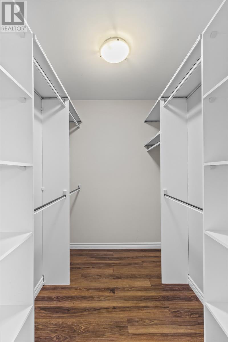 2 Russ Howard Street - 23