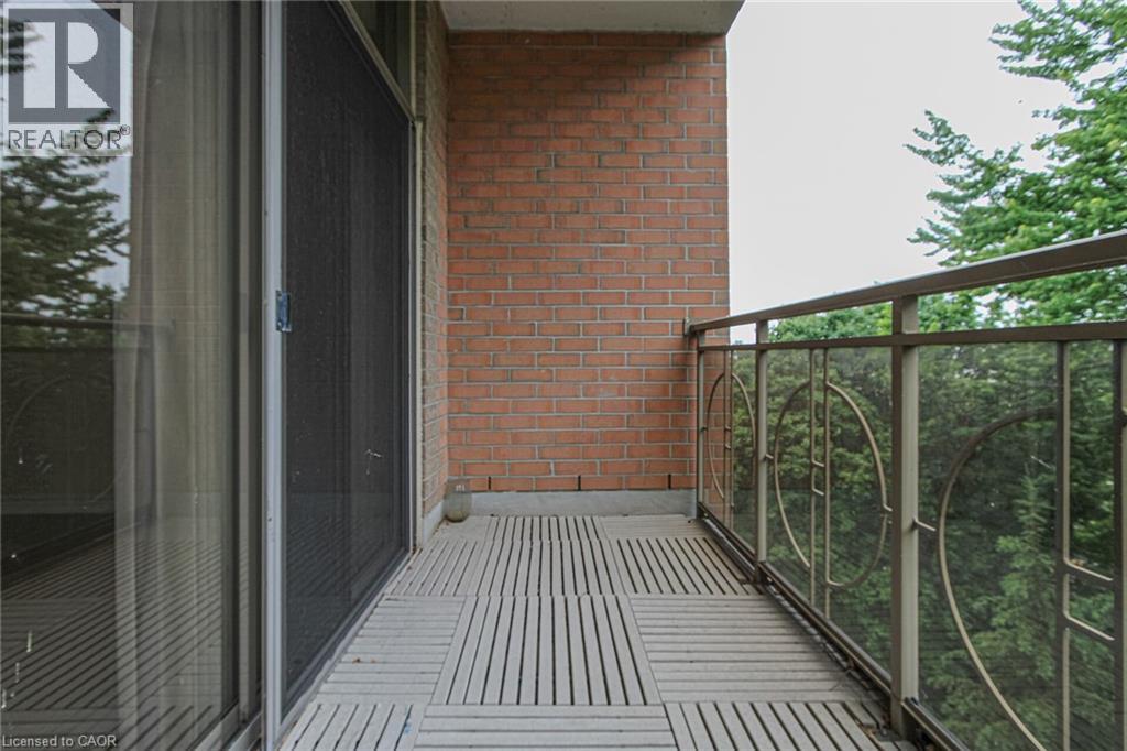 #1510 100 BURLOAK Drive - 28
