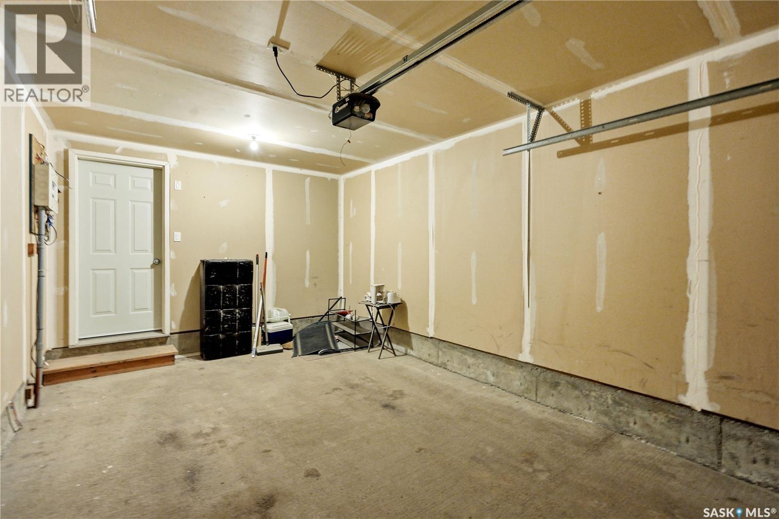 #52 118 Pawlychenko LANE - 29