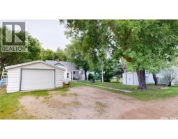 109 Lonsdale Street, Wawota, SK S0G5A0 Photo 42