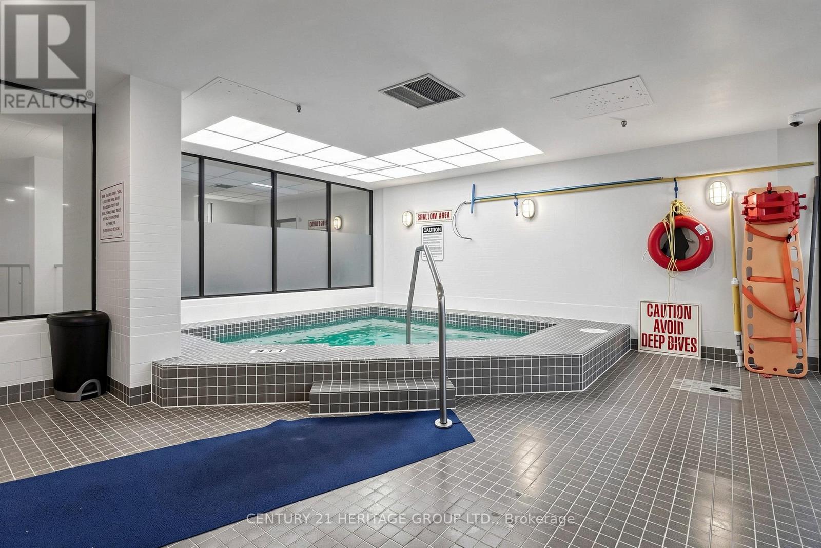 #210 7601 BATHURST STREET - 37
