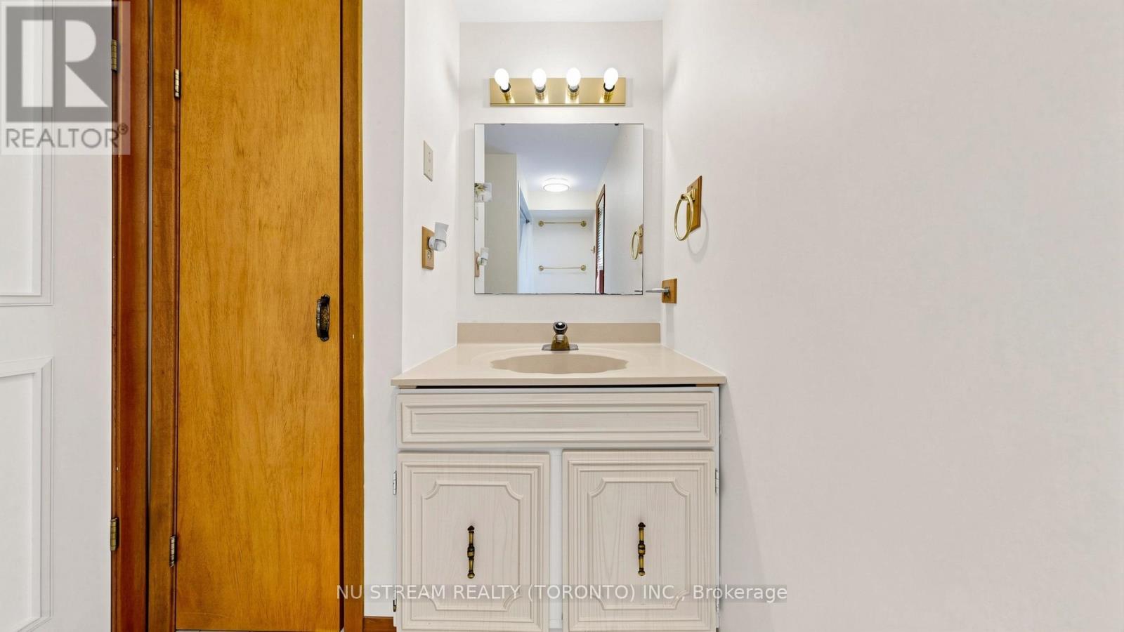 2881 DOANE ROAD - 19