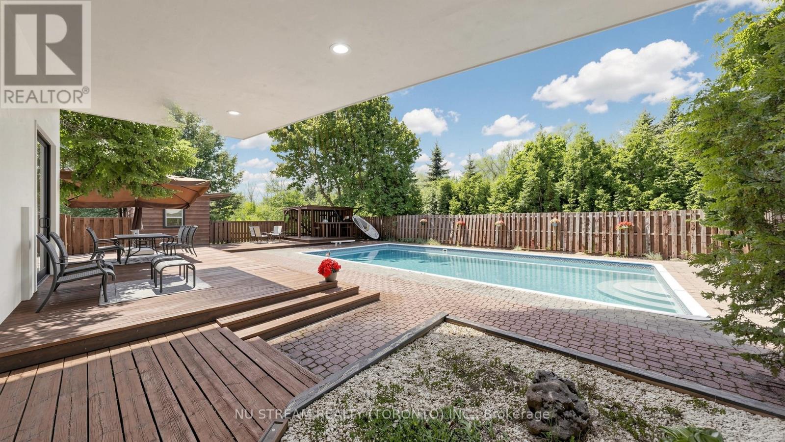 2881 DOANE ROAD - 24