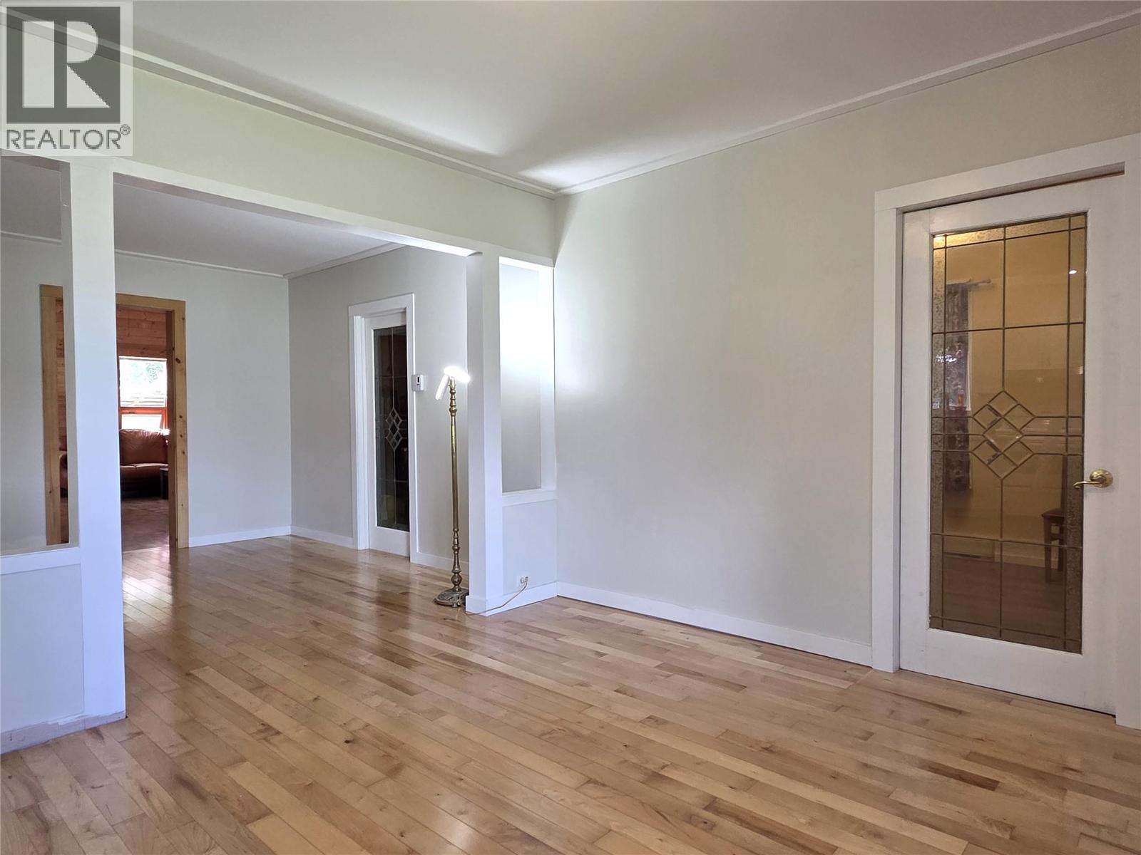 780 CAMERON Avenue - 13