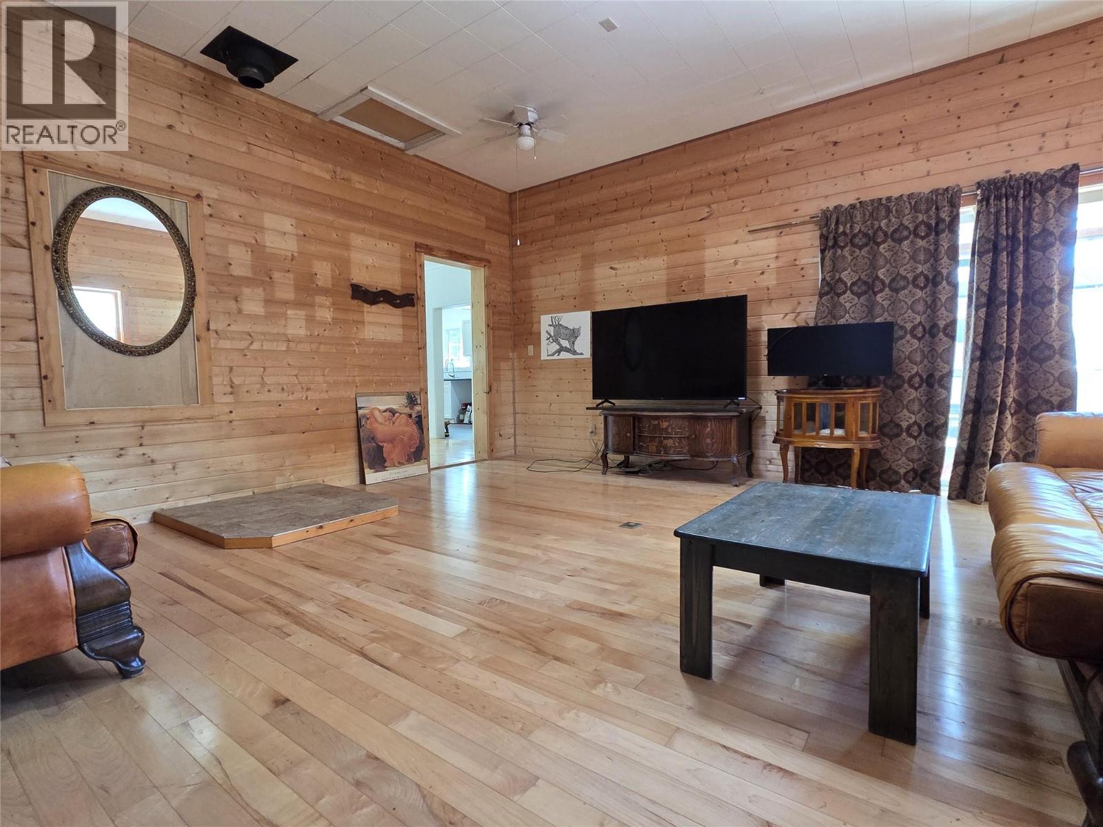 780 CAMERON Avenue - 21