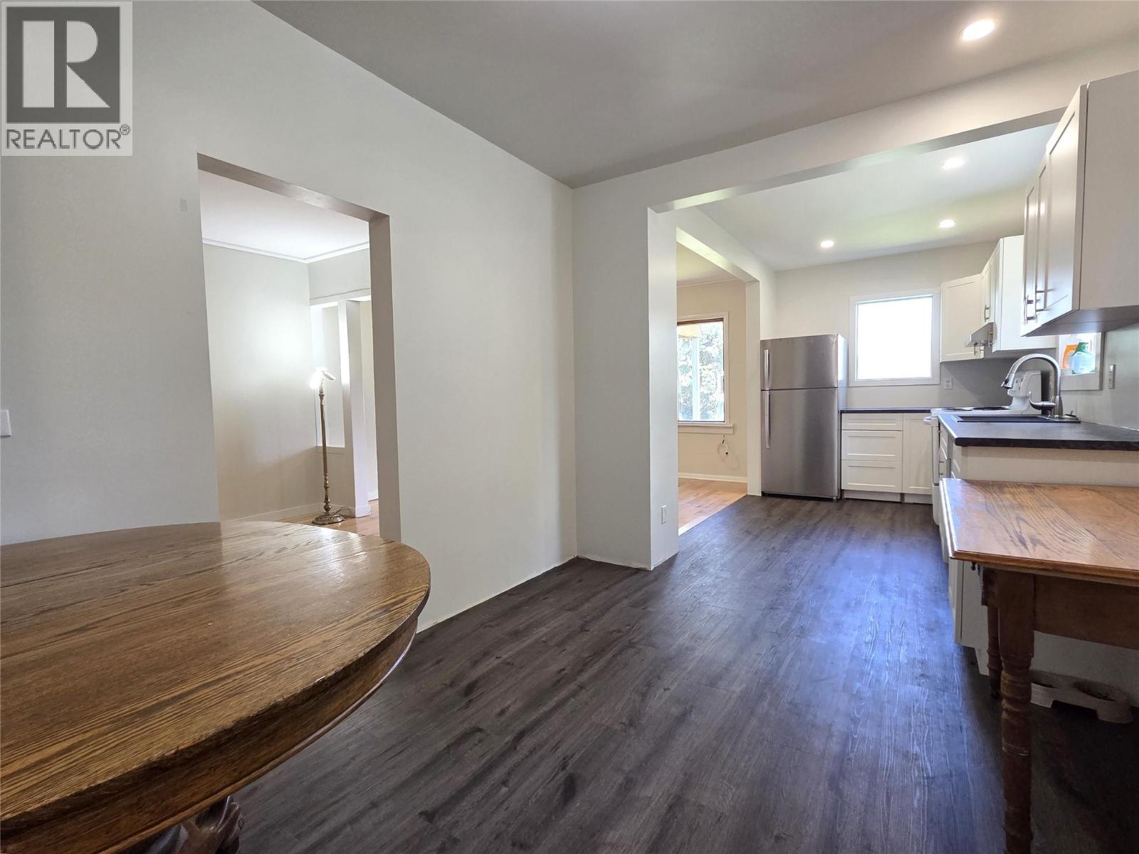 780 CAMERON Avenue - 28