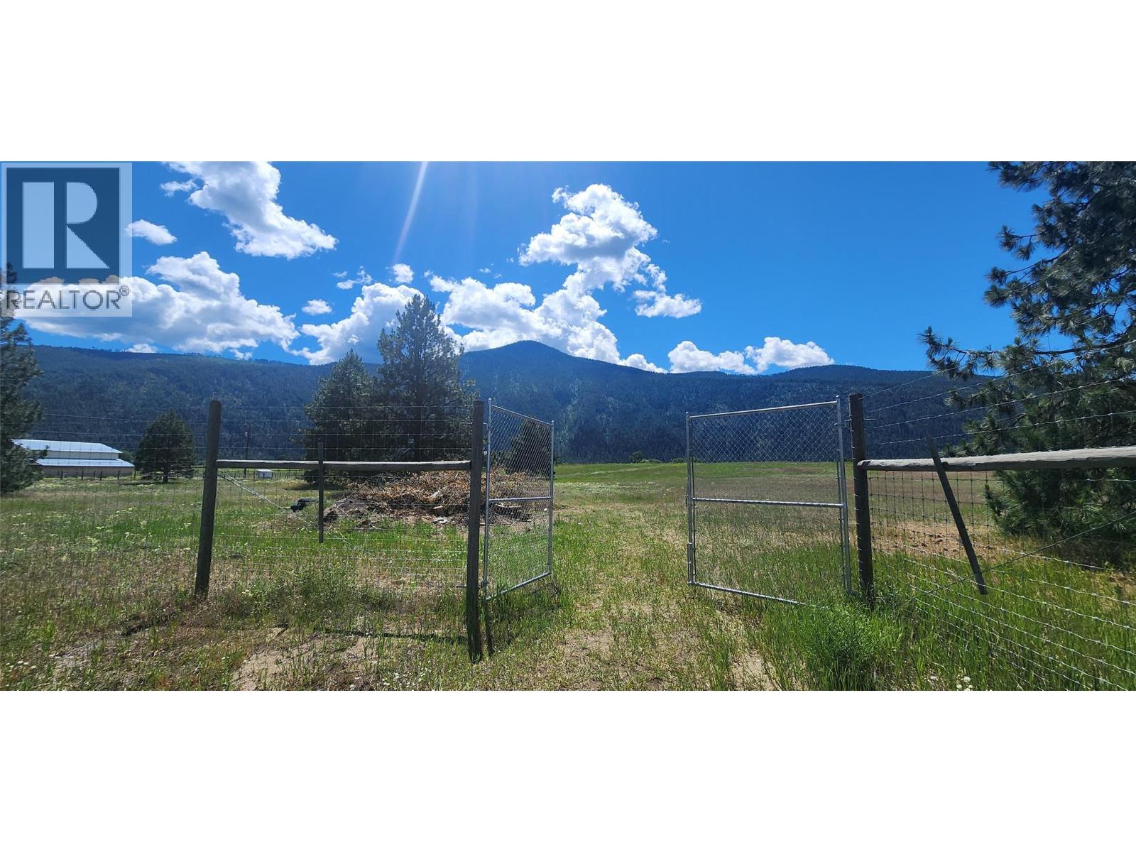 780 CAMERON Avenue - 44