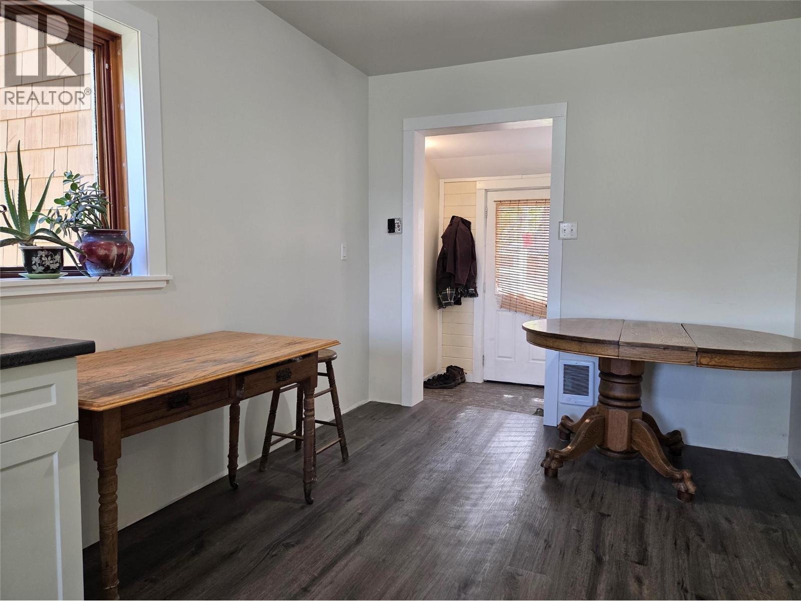 780 CAMERON Avenue - 26