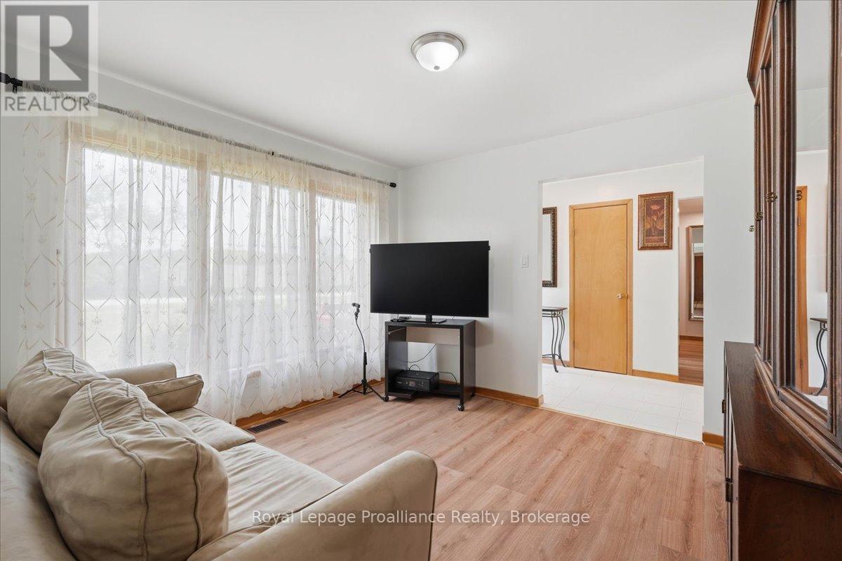 1302 WINGFIELD ROAD - 10