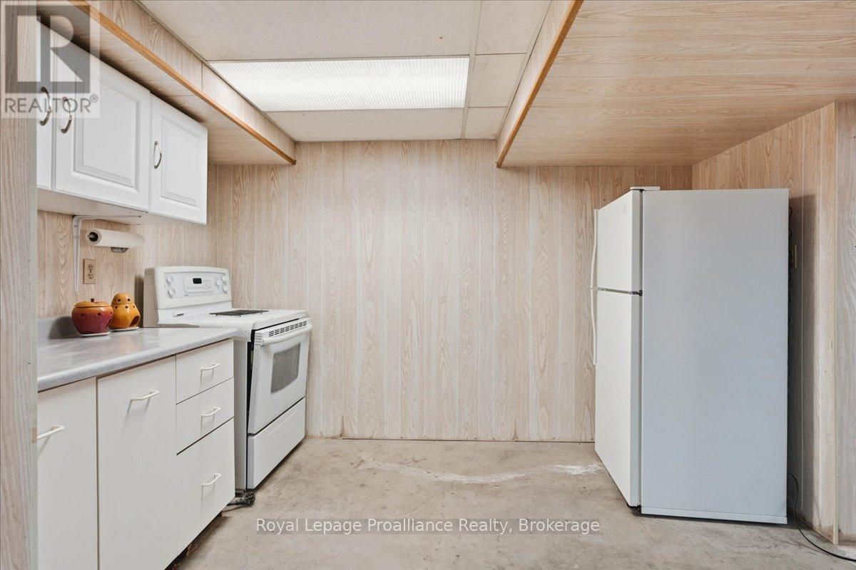 1302 WINGFIELD ROAD - 33