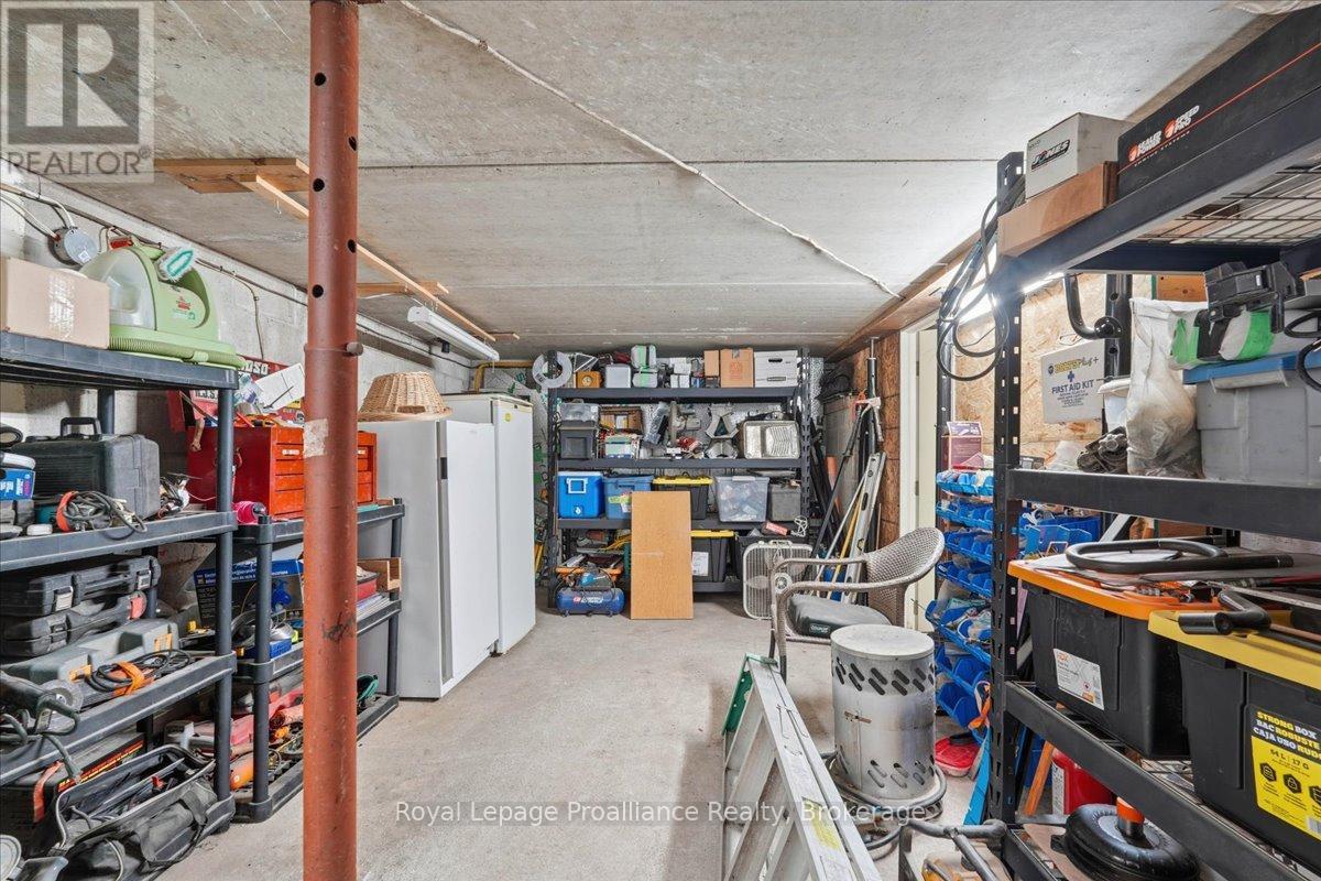 1302 WINGFIELD ROAD - 37
