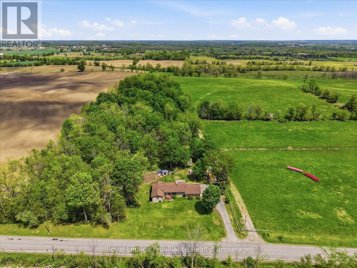 1302 WINGFIELD ROAD - 44