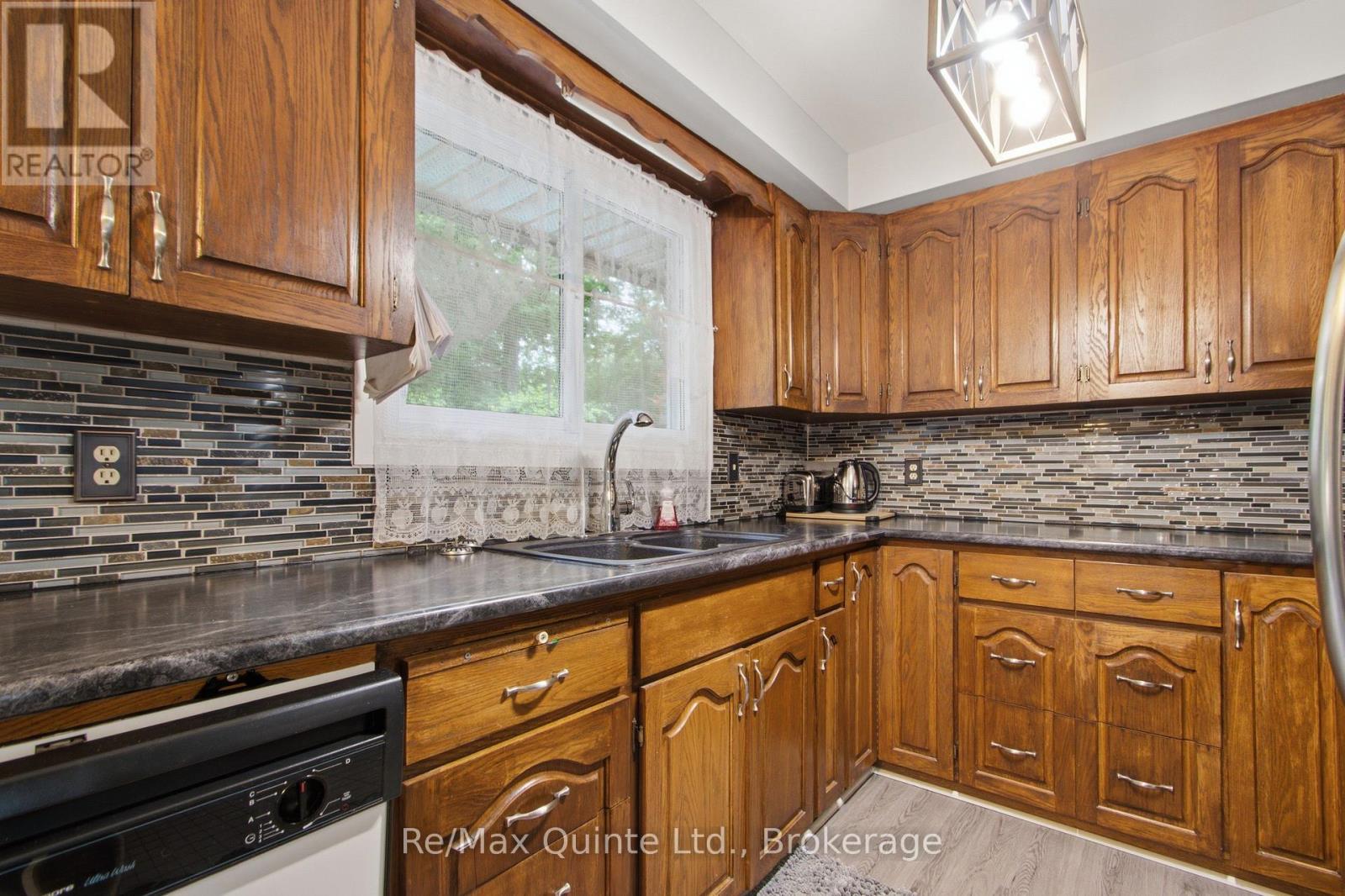 525 WHITES ROAD - 15