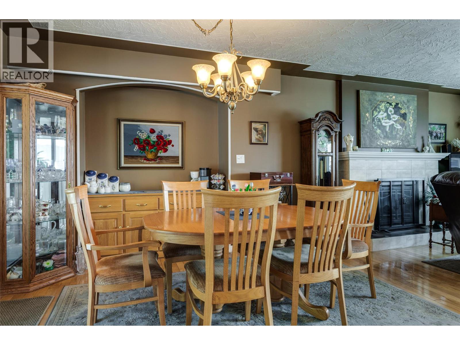 1290 Mountain Avenue, Kelowna