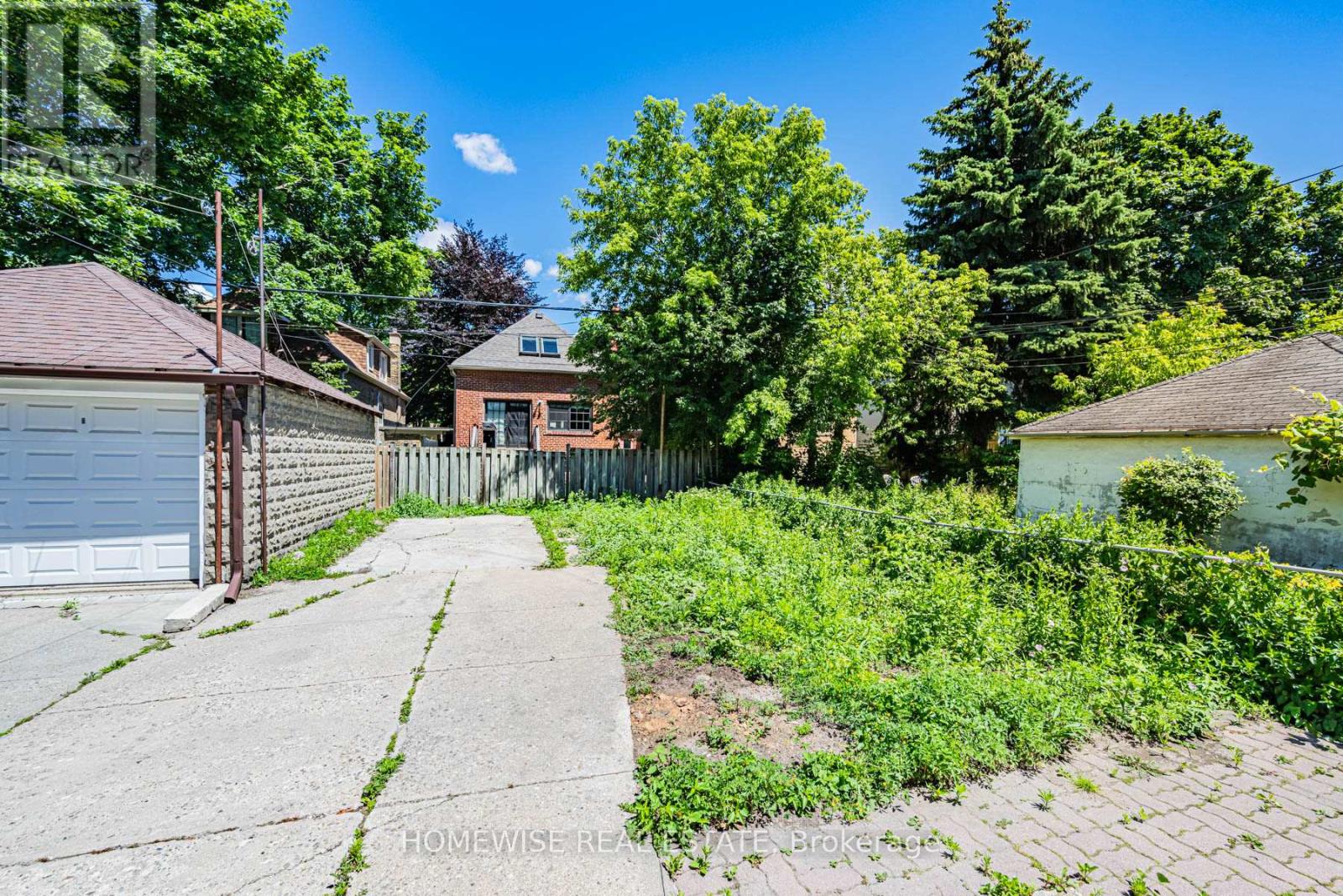 25 MARLEE AVENUE - 26