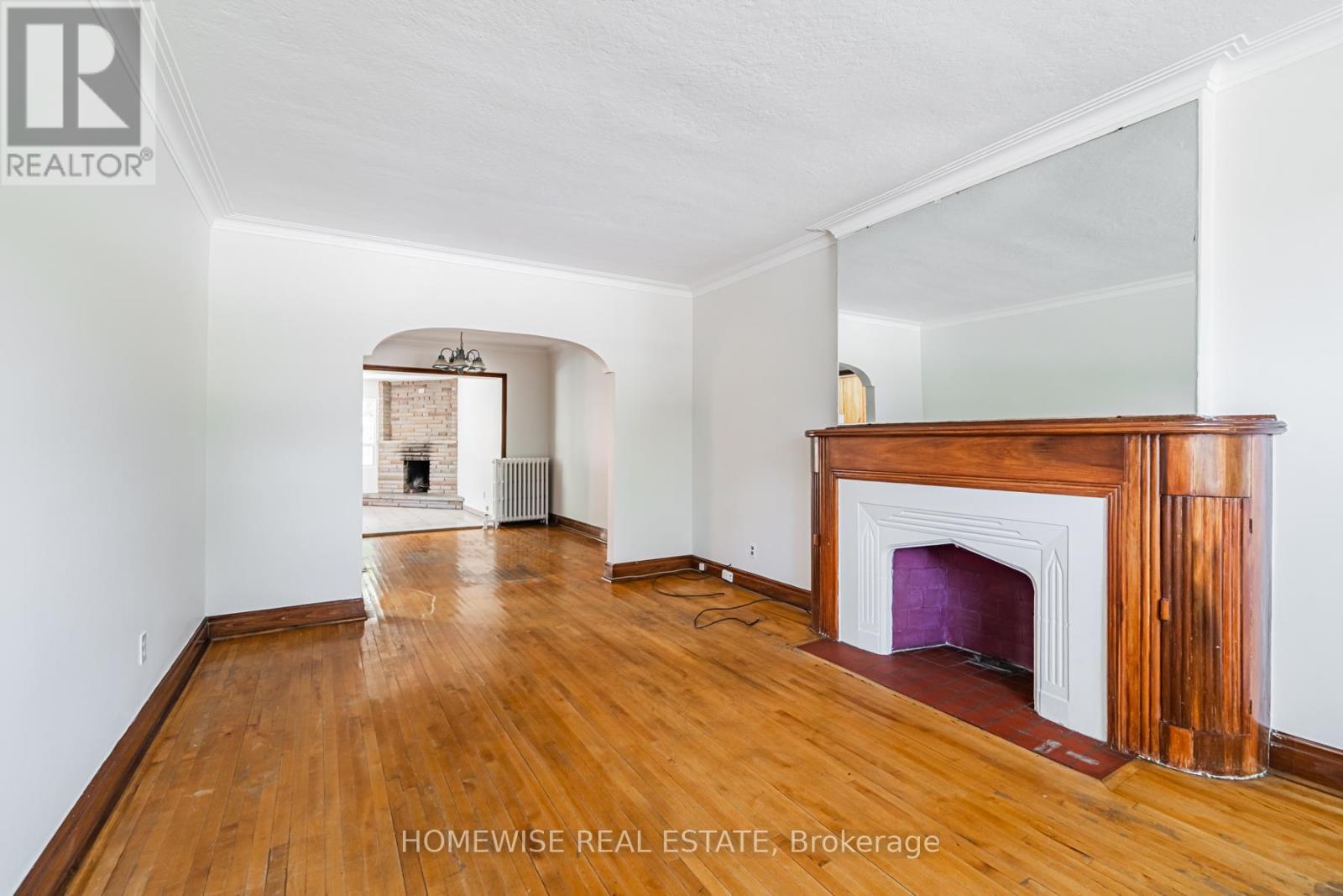25 MARLEE AVENUE - 4