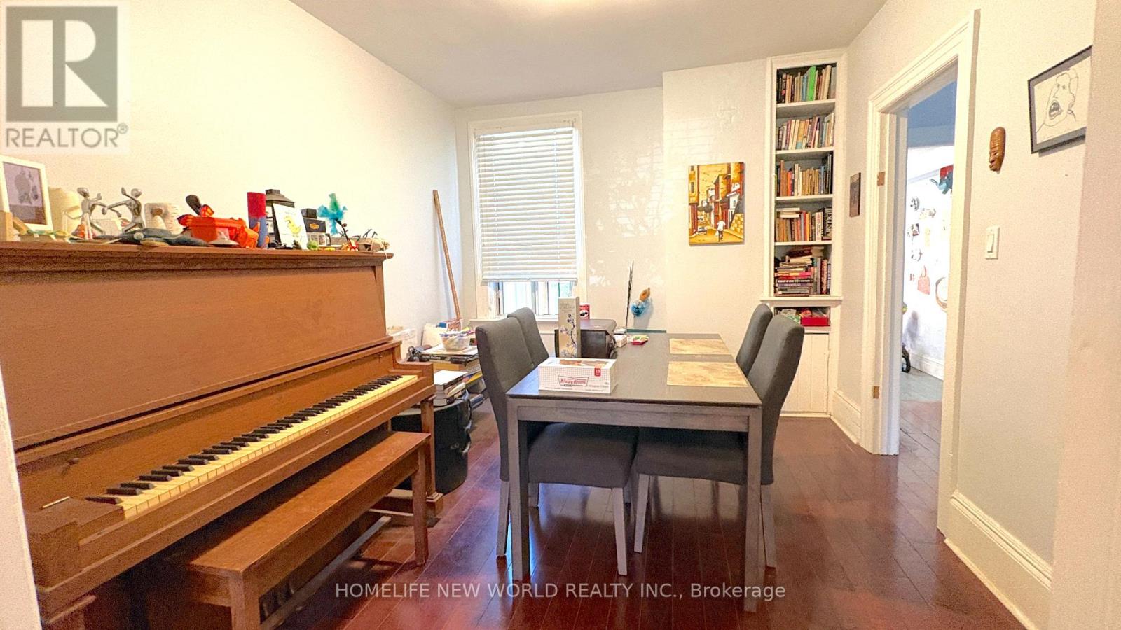8 BURNFIELD AVENUE - 8