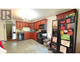 8 Burnfield Avenue, Toronto, ON M6G1Y5 Photo 13