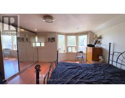 8 Burnfield Avenue, Toronto, ON M6G1Y5 Photo 18