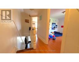 8 Burnfield Avenue, Toronto, ON M6G1Y5 Photo 20