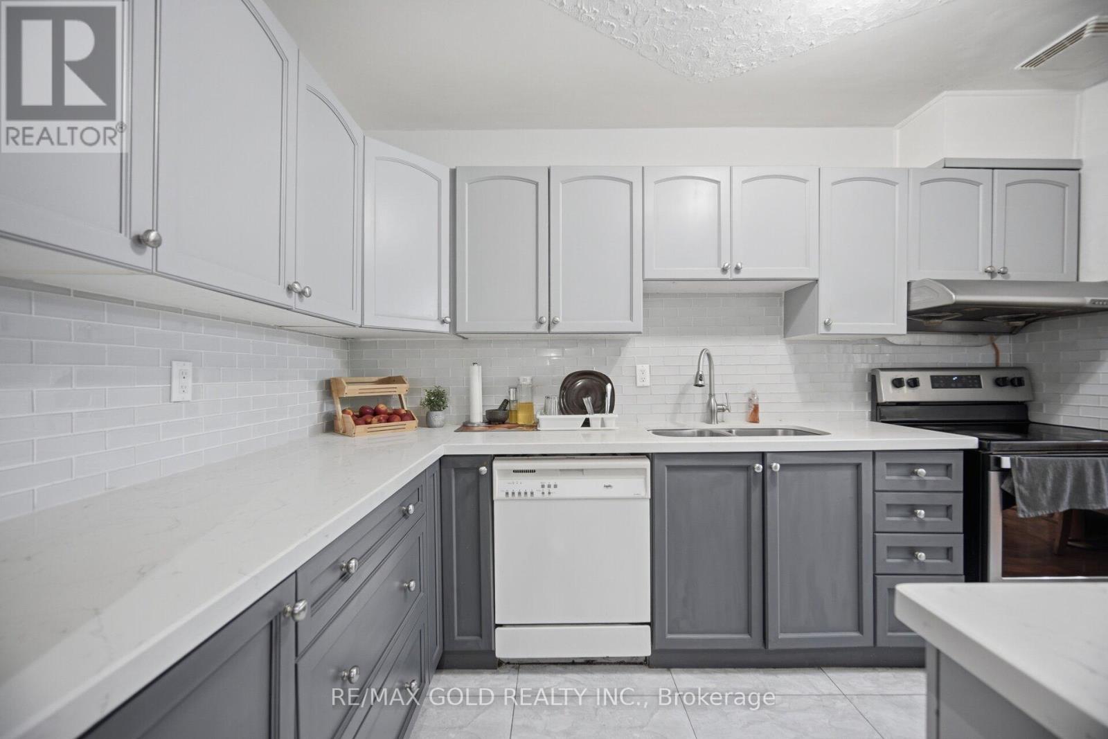 #251 3025 THE CREDIT WOODLANDS DRIVE - 13