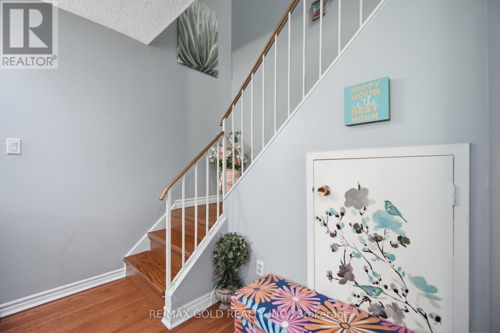 #251 3025 THE CREDIT WOODLANDS DRIVE - 22