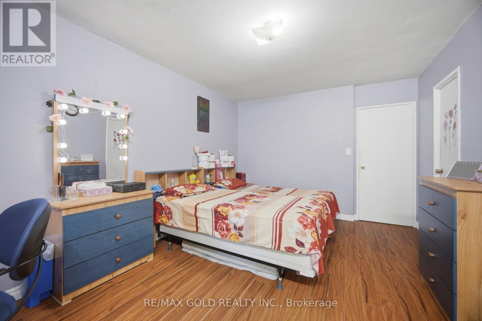 #251 3025 THE CREDIT WOODLANDS DRIVE - 38