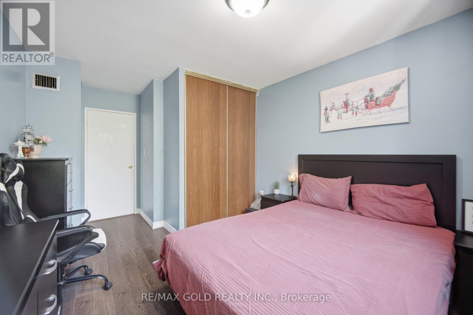 #251 3025 THE CREDIT WOODLANDS DRIVE - 42