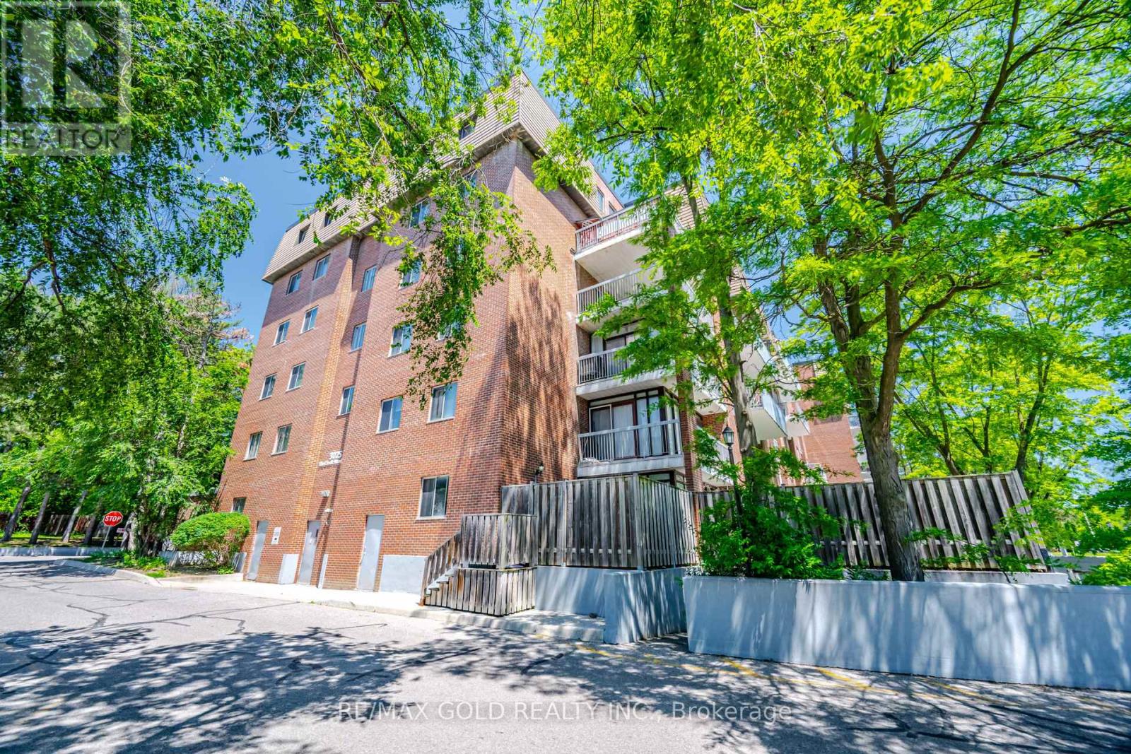 #251 3025 THE CREDIT WOODLANDS DRIVE - 47