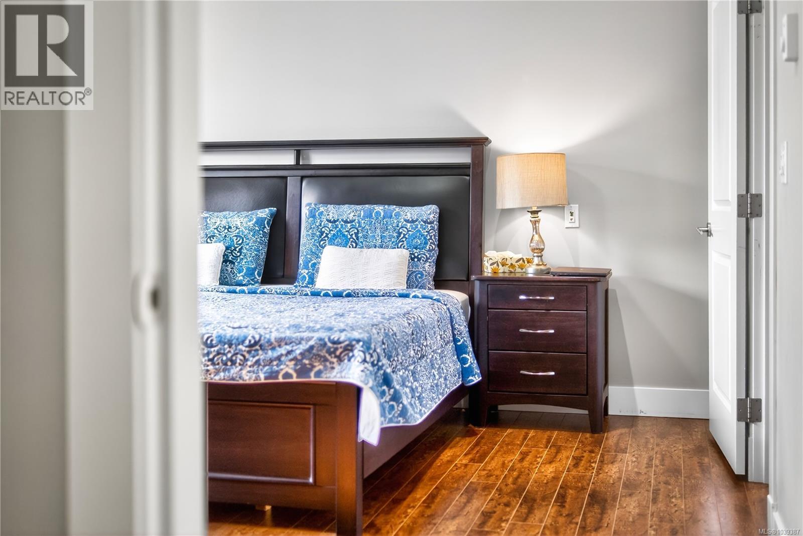 3115 Uplands Dr - 20