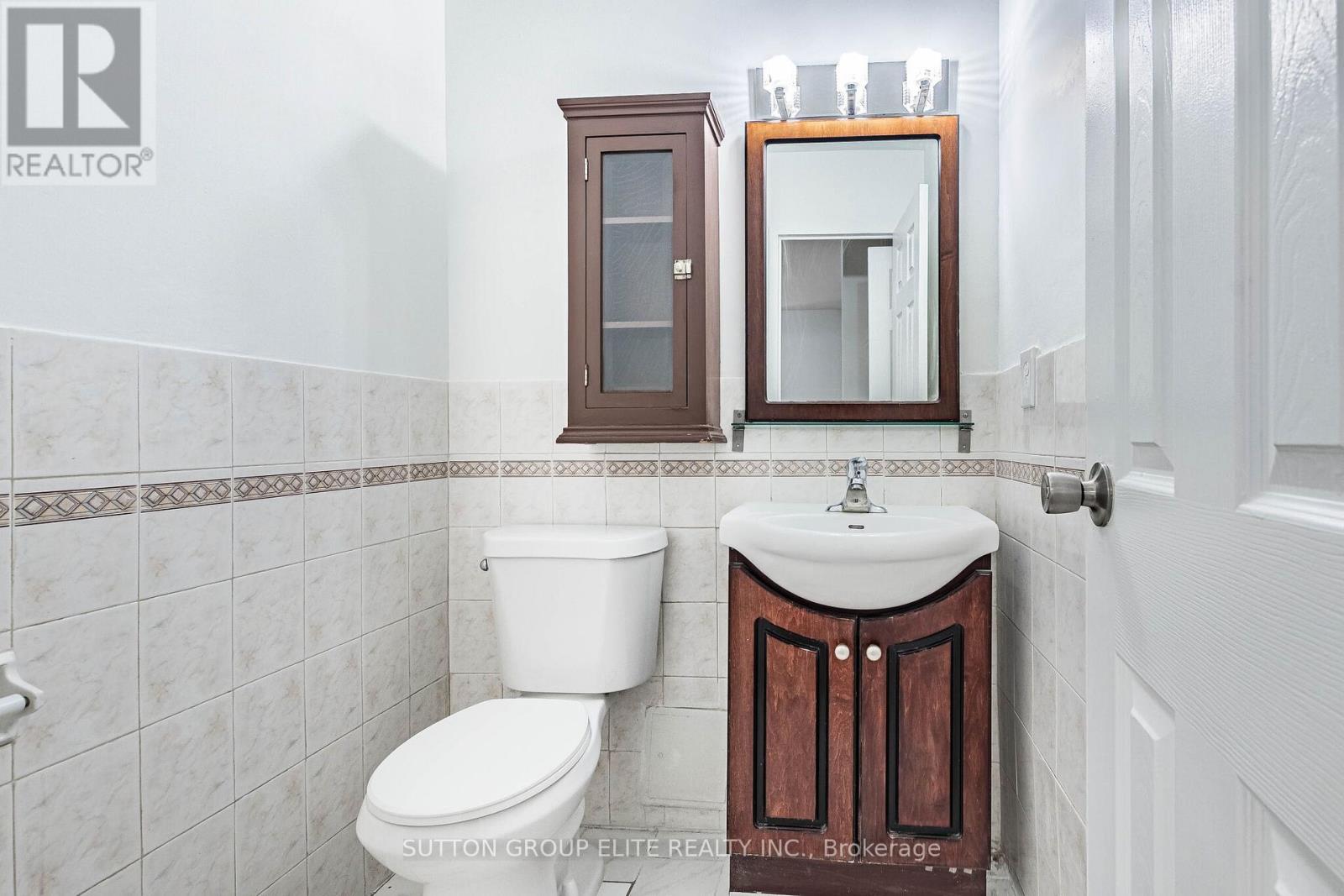 #502 1660 BLOOR STREET - 33