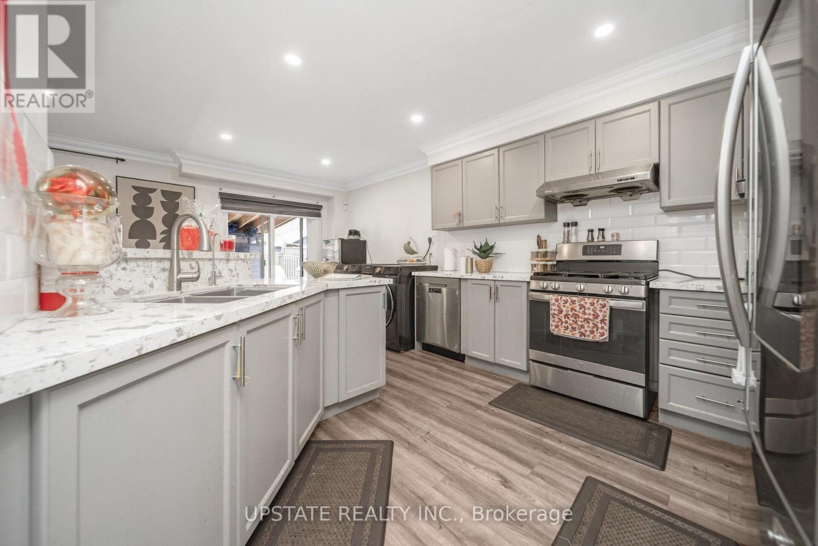 12 BRAMFIELD STREET - 21