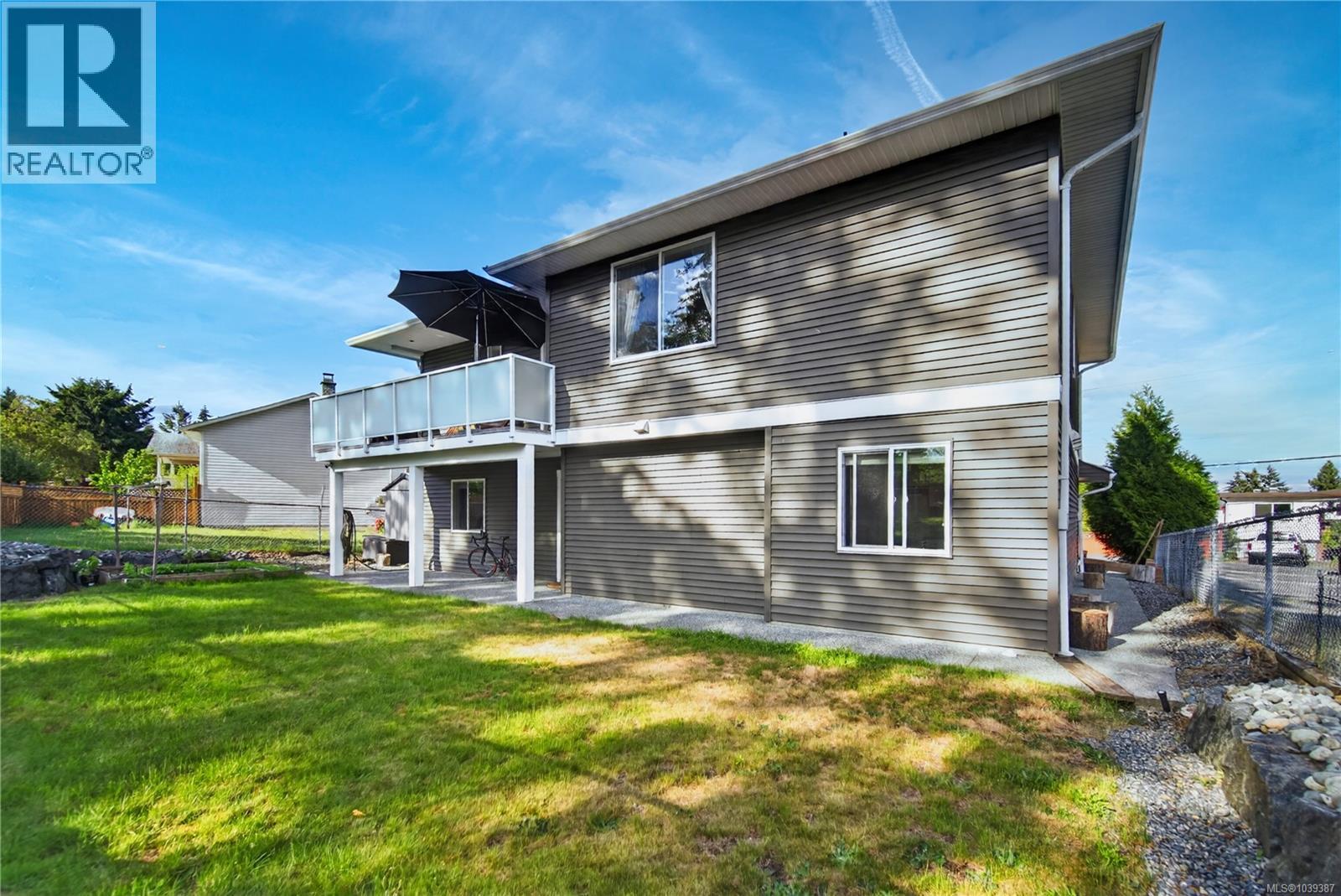 3115 Uplands Dr - 50