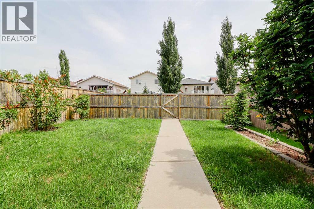 9701 90A Street — photo 24