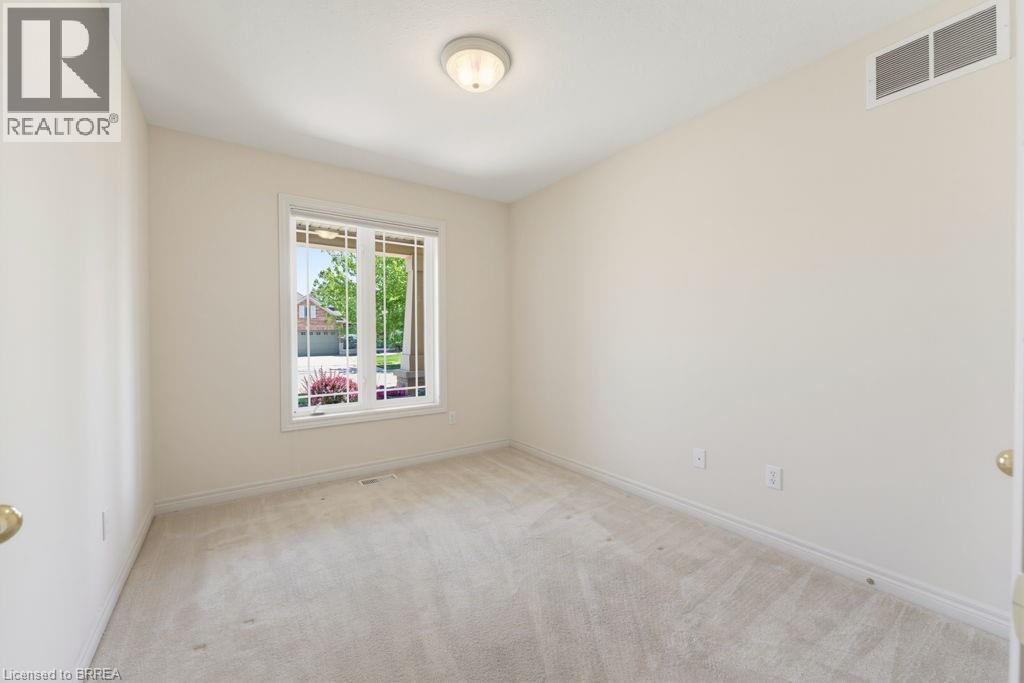 30 COBBLESTONE Drive - 23