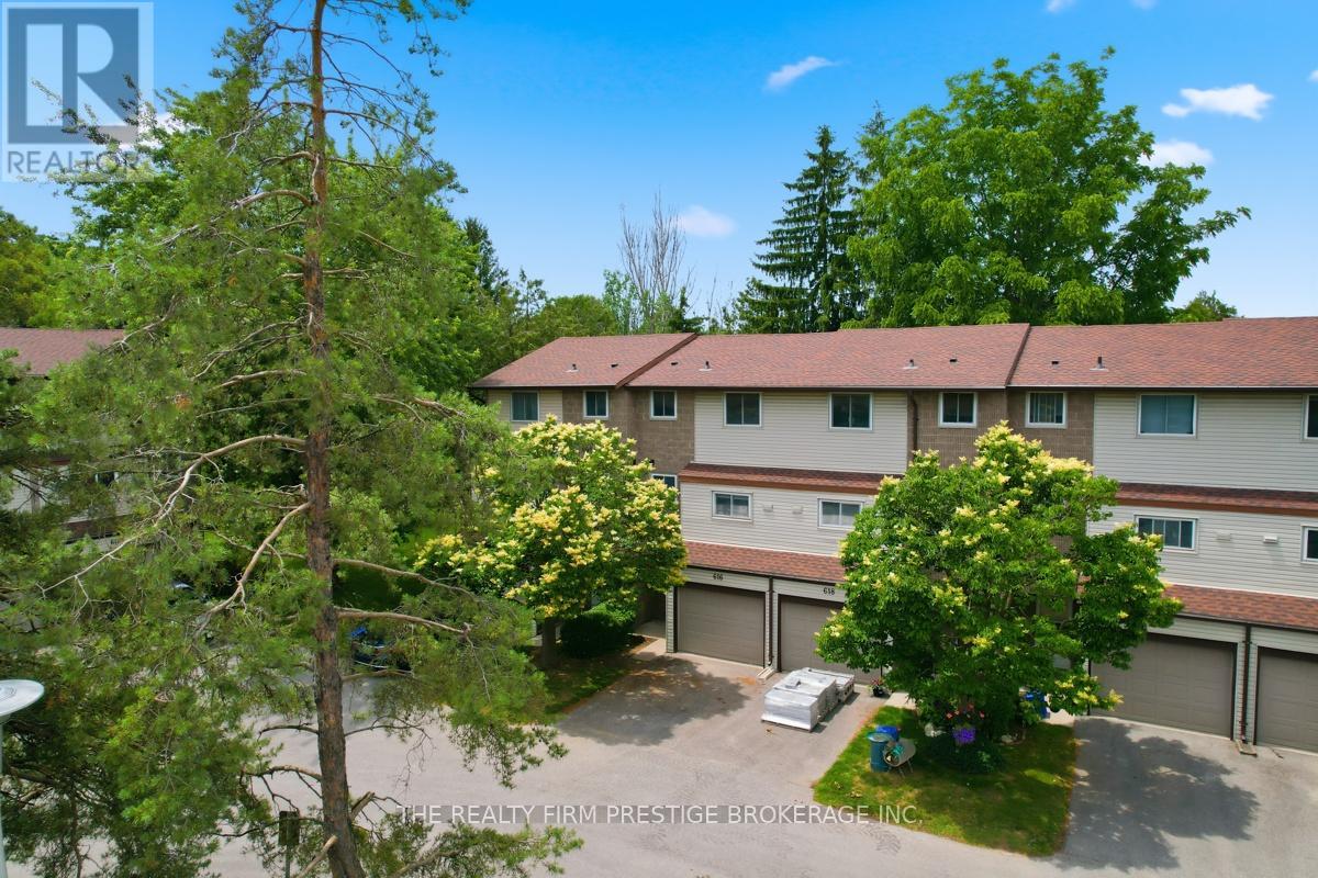616 WILKINS STREET - 2