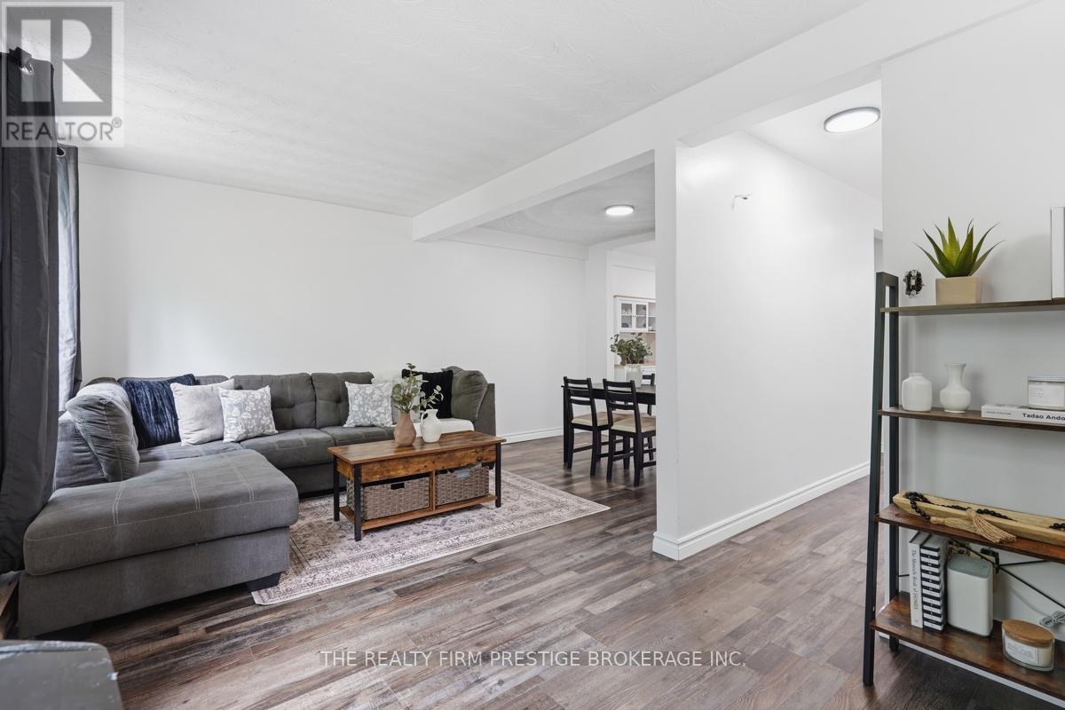 616 WILKINS STREET - 6