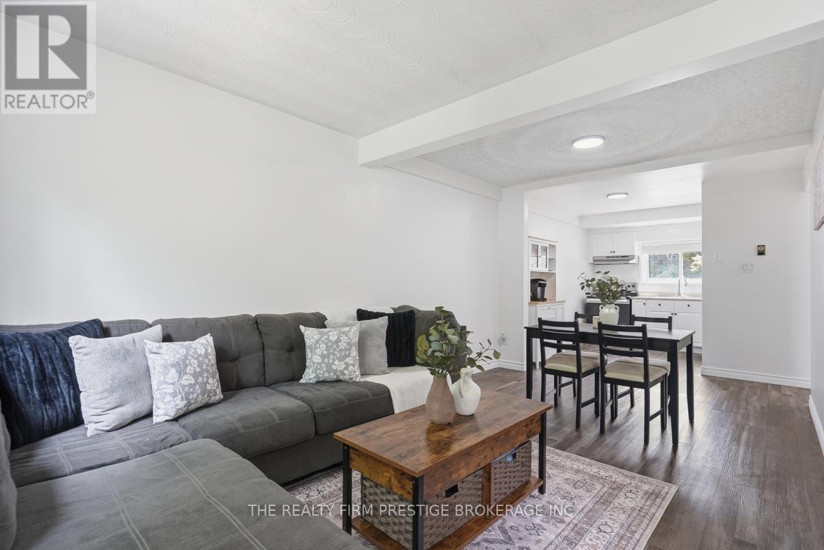 616 WILKINS STREET - 8