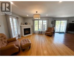 Bath (# pieces 1-6) - 22 Brook Terrace, Campbellton, NB E3N2N2 Photo 7