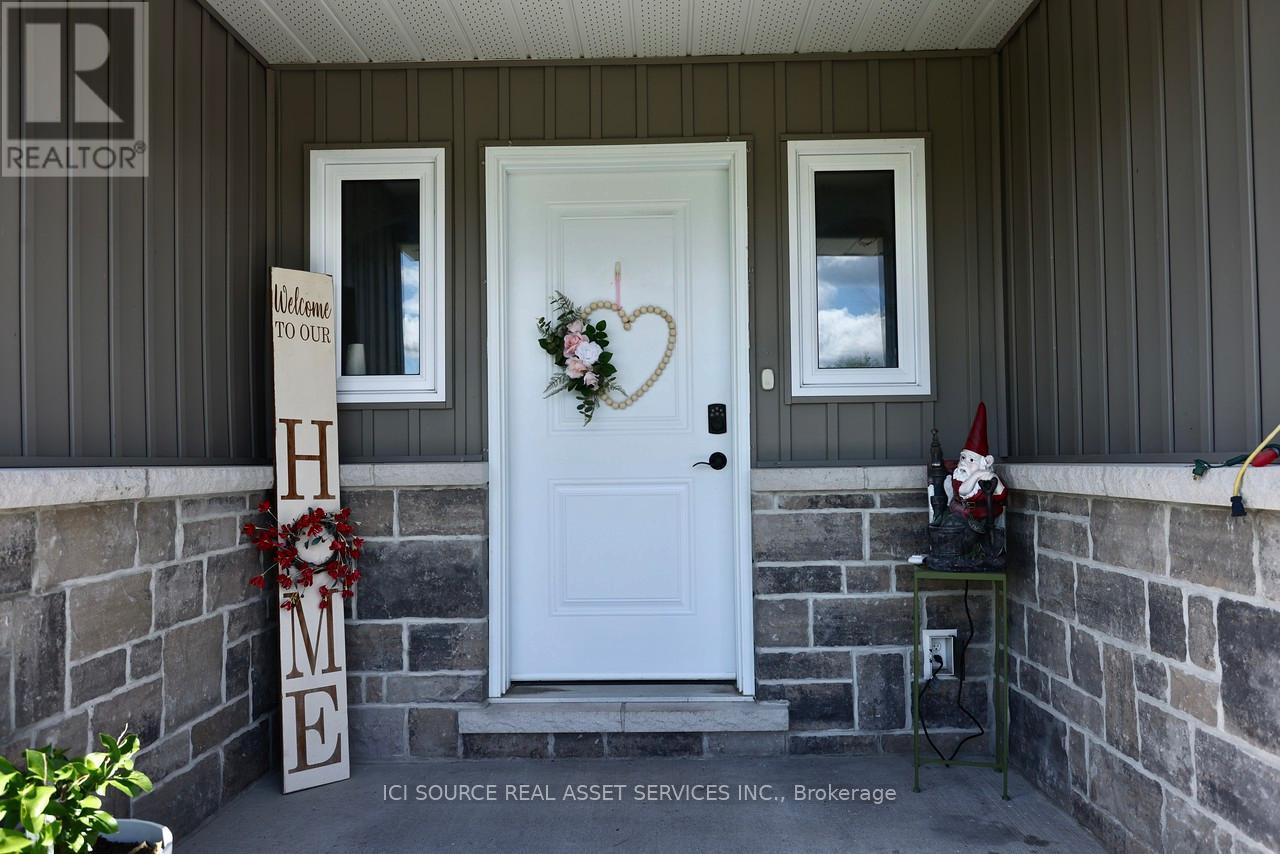 1611 HARMONY ROAD - 4